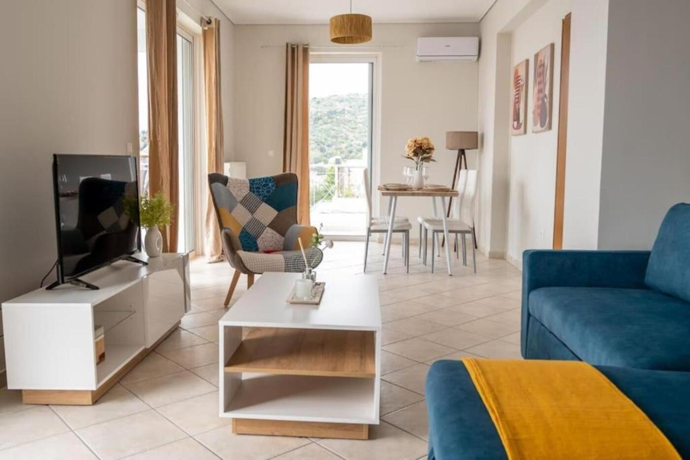 Breathtaking View In Glyfada Appartement *